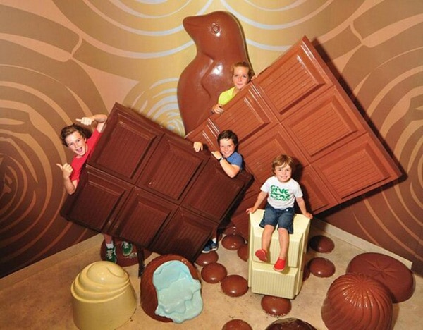 Chocolate-factory-tour