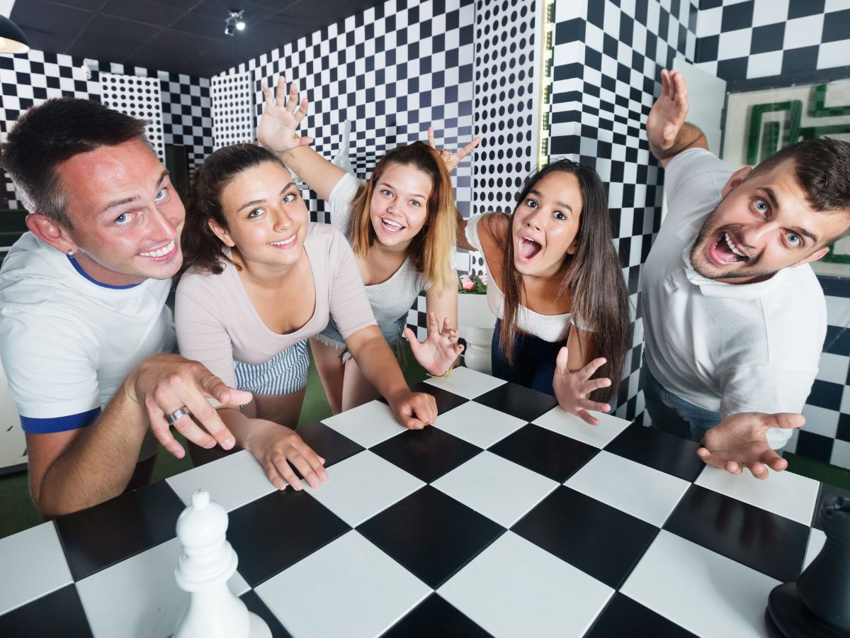 The Ultimate Guide to Planning an Engaging Escape Room Experience for Adults
