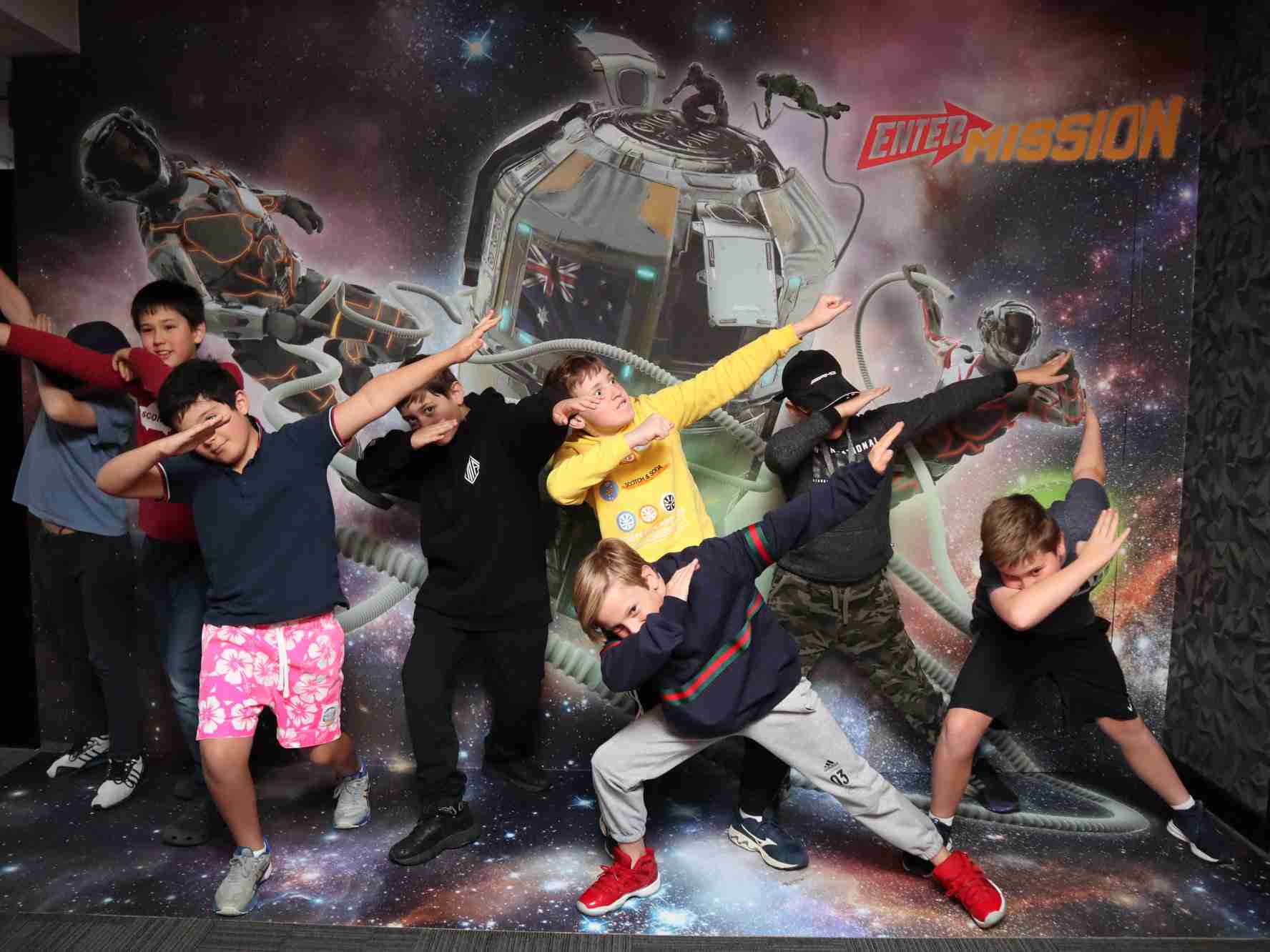 Entermission kids dab