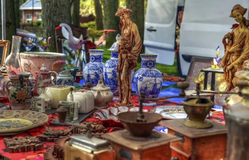 Antique Antique